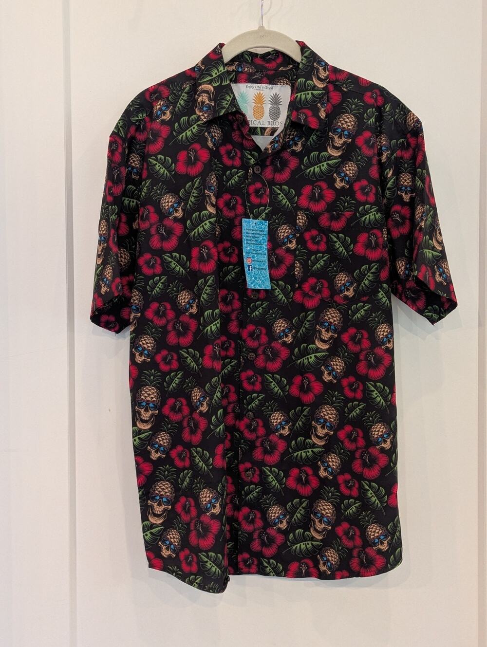 Tropical Bros. Pirate Pineapple Hawaiian Shirt Men's Medium Super Stretch Skull